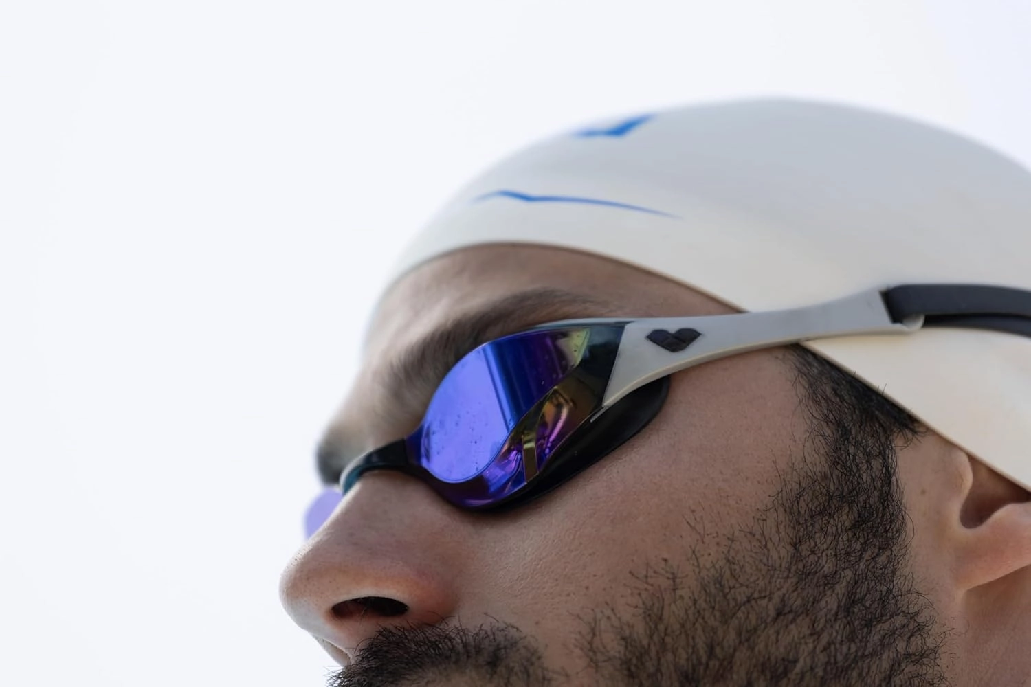 ARENA Unisex Cobra Edge Swipe Anti-Fog Racing Swim Goggles for Men and Women Polycarbonate Mirror/Non-Mirror Lens