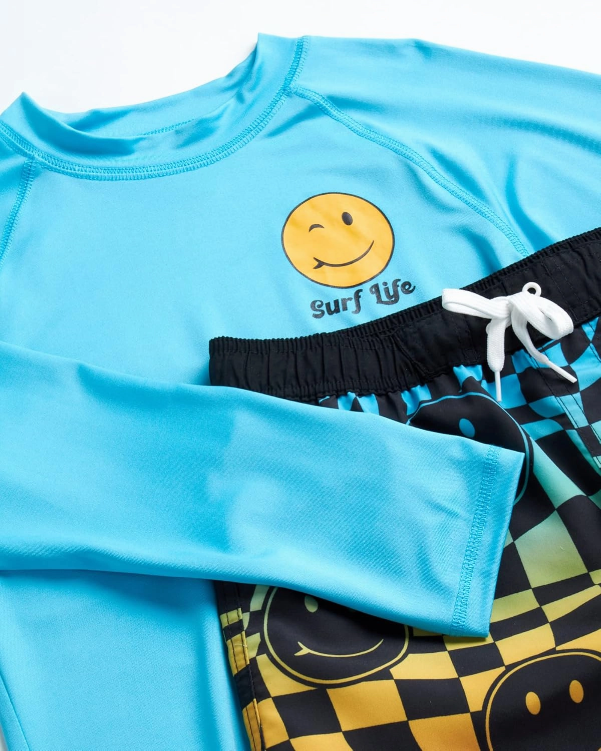 Big Chill Boys Rash Guard Set - 4 Piece UPF 50  Quick Dry Long Sleeve Swim Shirts and Trunks Set for Boys (Sizes: 4-14)
