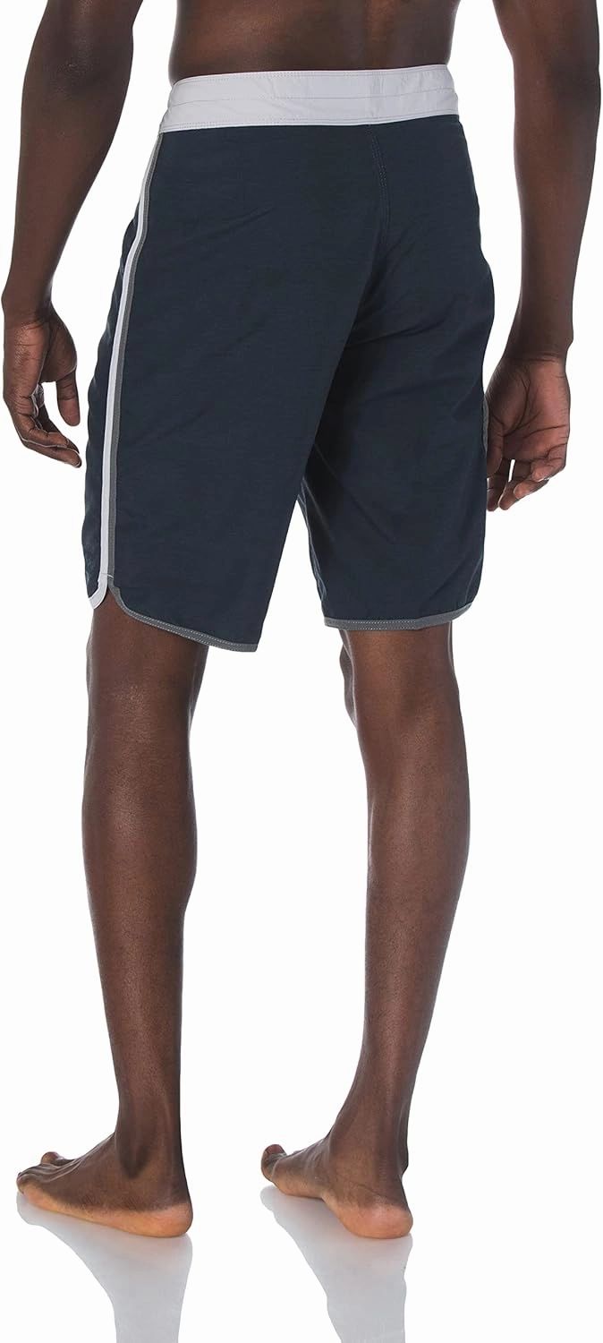 Billabong Men's Standard Classic Wave 21 Inch Outseam Surf Suede Solid Boardshort