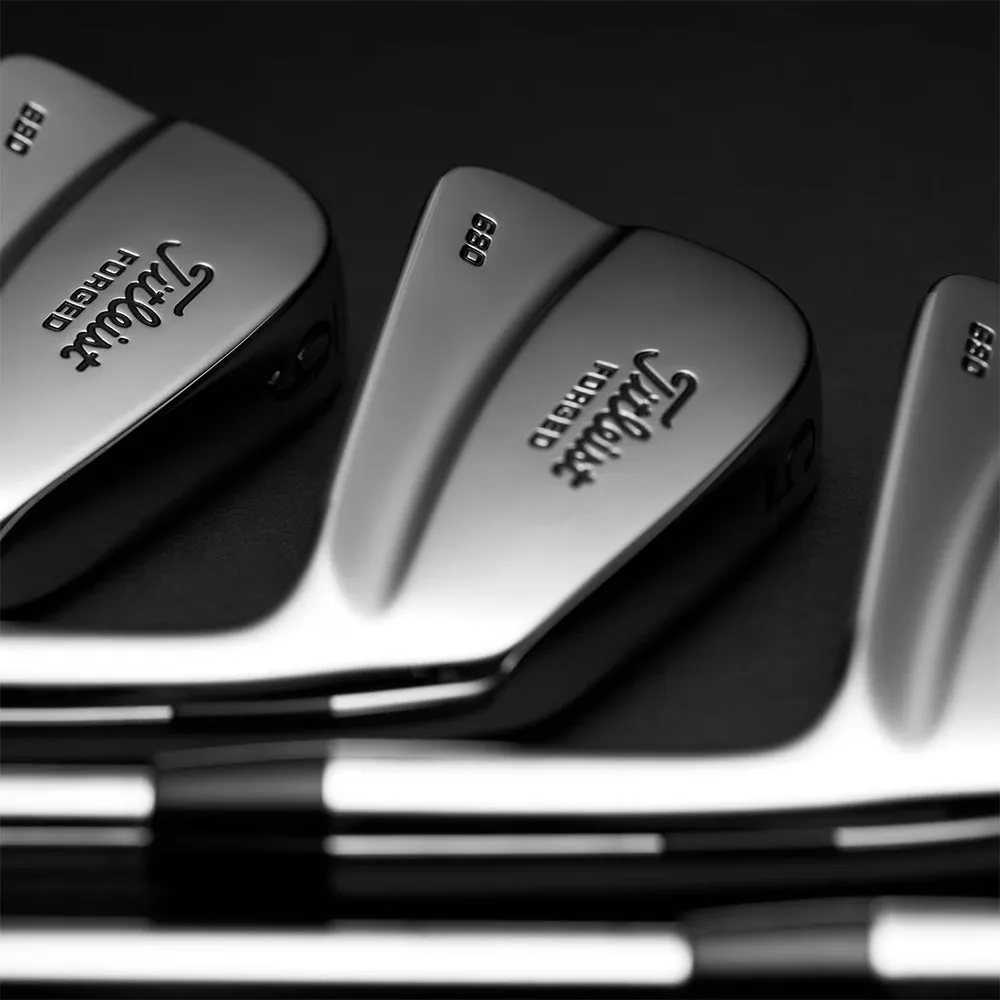 Titleist Forged 680 MB Limited Edition Irons - Steel, Yellow golf balls, Rain golf gloves, Breathable golf pants