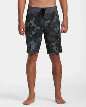 Eastern 20" Boardshorts In Black
