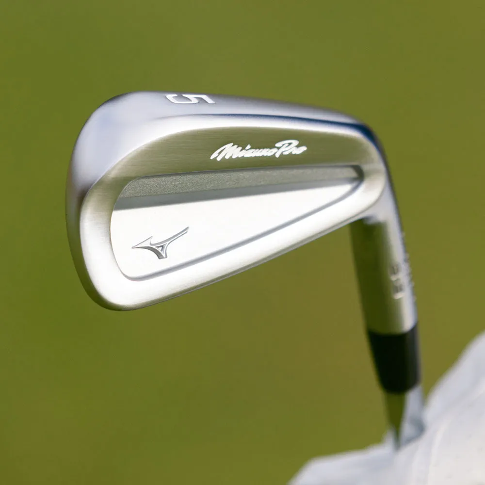 Mizuno Pro S-3 Irons - Graphite, Breathable golf pants, Golf bag rain cover, Biodegradable golf balls