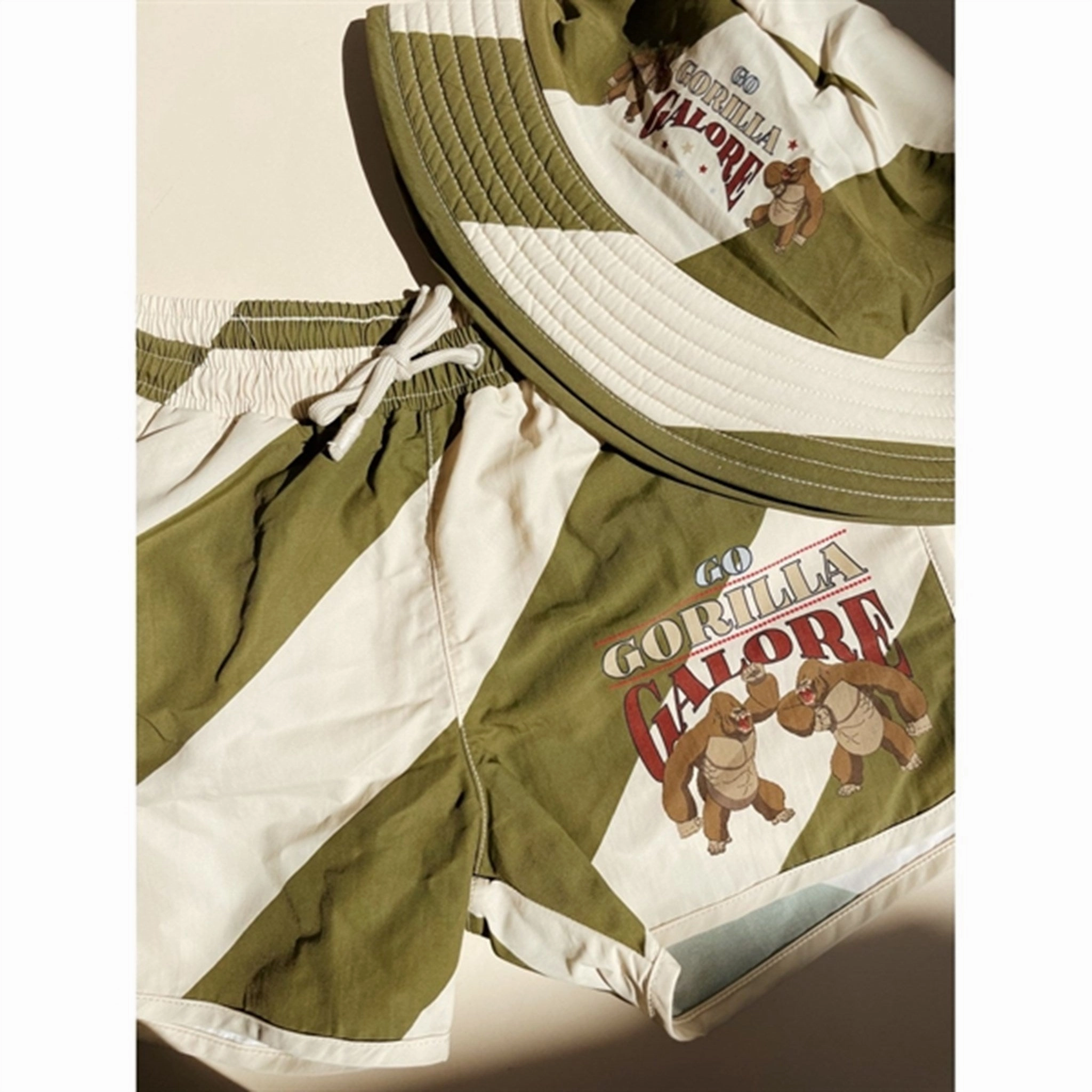 Konges Sljd Asnou Swim Shorts Dark Olive/Creamy White