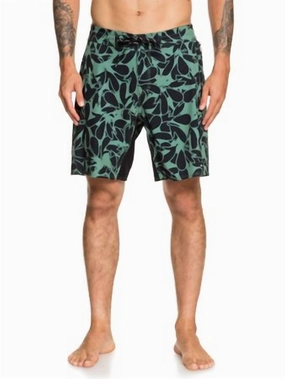 Paddler Boardshort In Dark Ivy