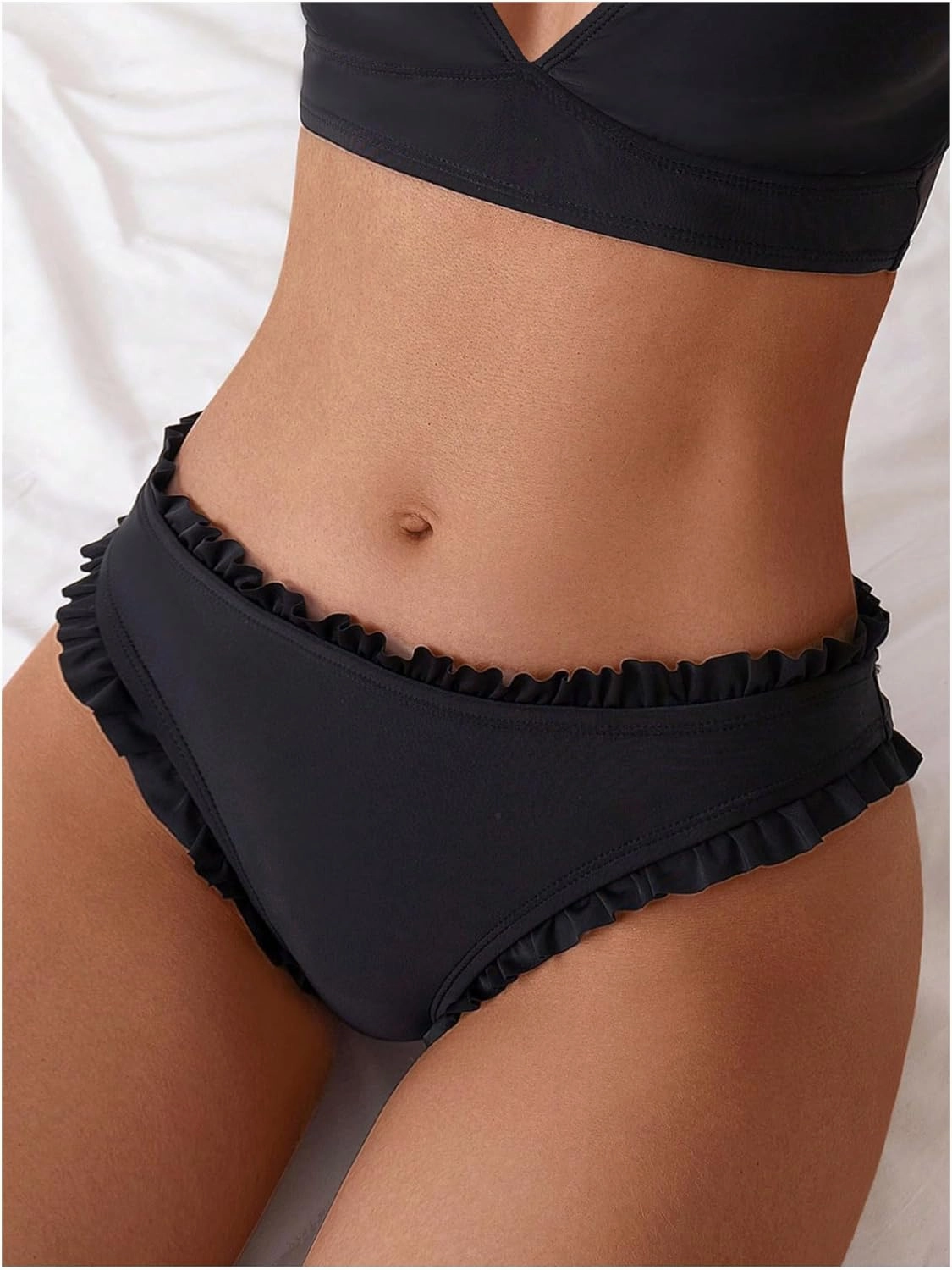 SOLY HUX Bikini Bottoms for Women Frill Trim Swimsuit Bottom Summer Beach Swim Briefs