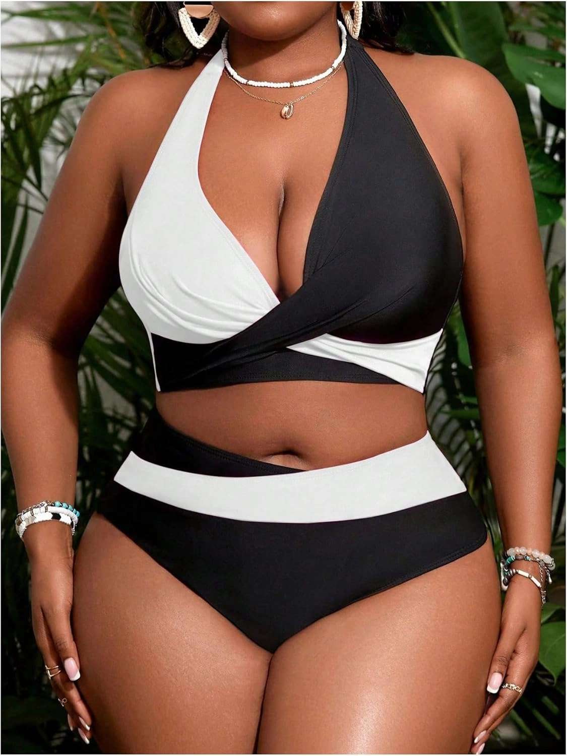 SOLY HUX Women's Plus Size Swimsuit Color Block Halter Criss Cross Bikini Sets Two Piece Bathing Suit