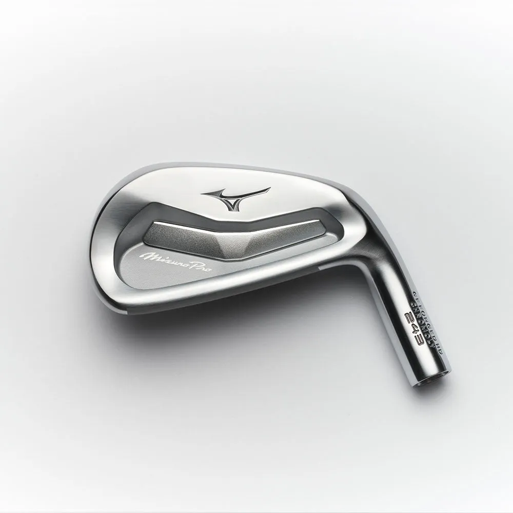 Mizuno Pro 243 Irons - Graphite, Electric golf trolley, Shot tracking golf sensor, Titleist Pro V1 golf balls