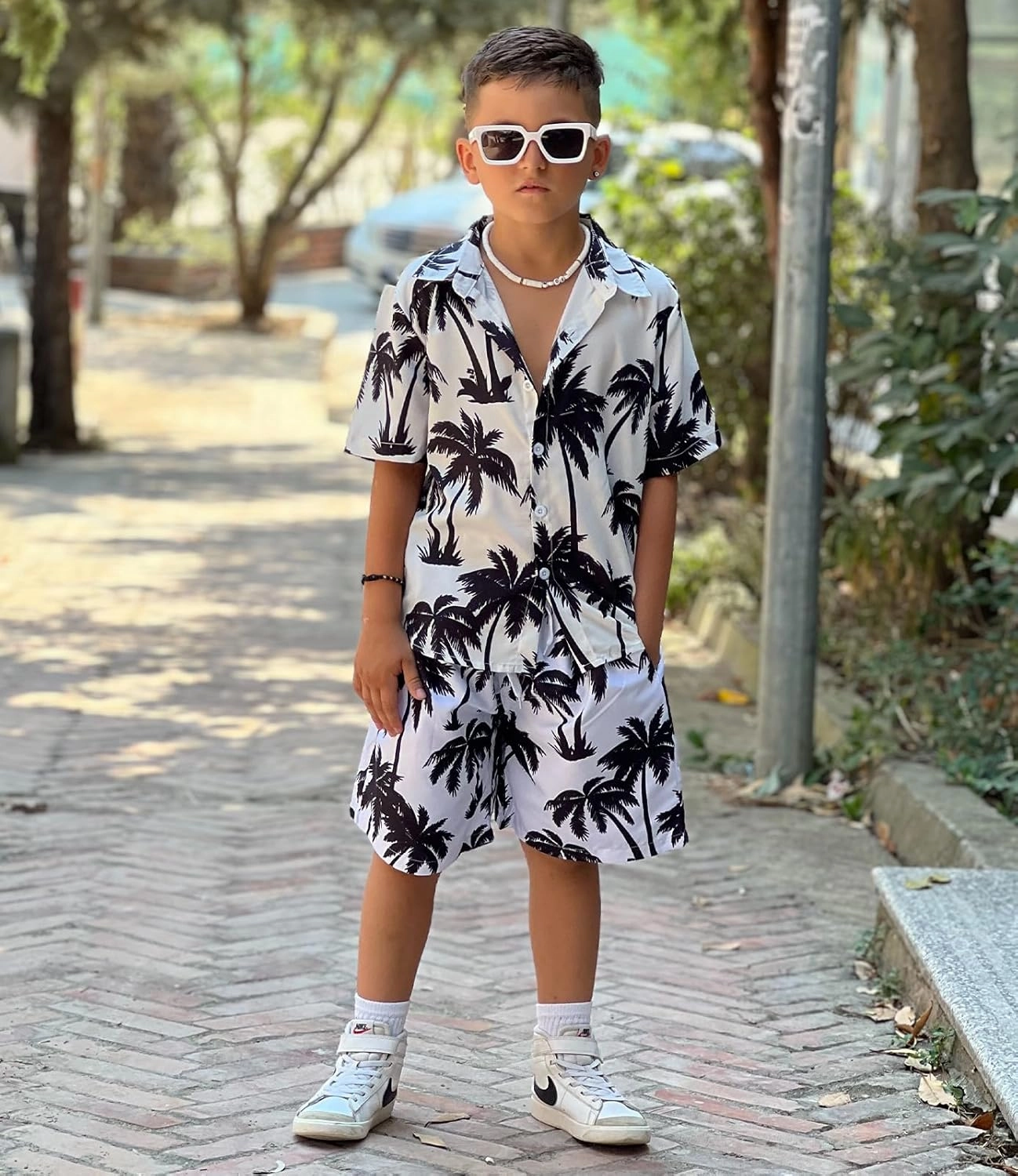 UNICOMIDEA Boys Hawaiian Outfits Tropical Print Button Down Shirt   Swim Trunks 2 Piece Sets for 5-12T Kids