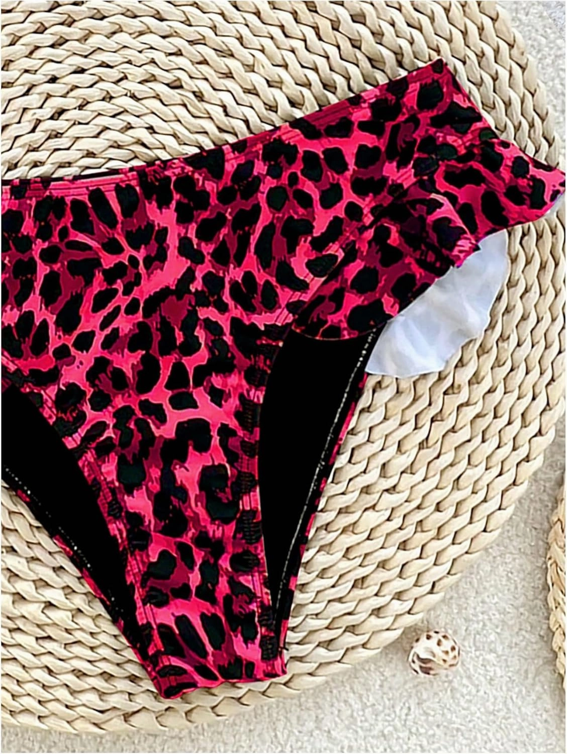 Verdusa Women's Ruffled Bikini Bottoms High Waist Beachwear Swim Briefs