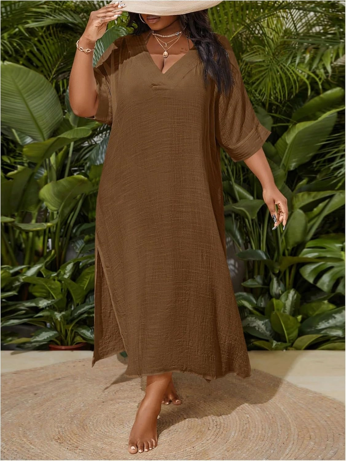 WDIRARA Women's Plus Size Swimwear V Neck Half Sleeve Split Side Cover Up Beach Dress