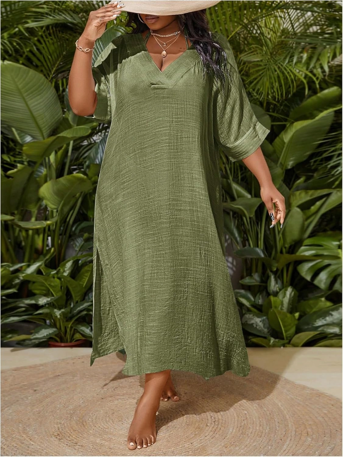 WDIRARA Women's Plus Size Swimwear V Neck Half Sleeve Split Side Cover Up Beach Dress