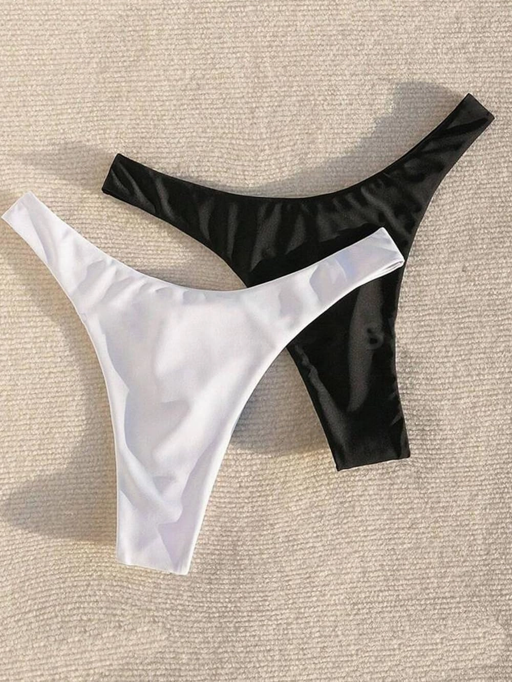 YELAIVP Women's Ruched Back Bikini Bottoms High Cut Bathing Suit Bottoms Cheeky Thong Swimsuit Bottom
